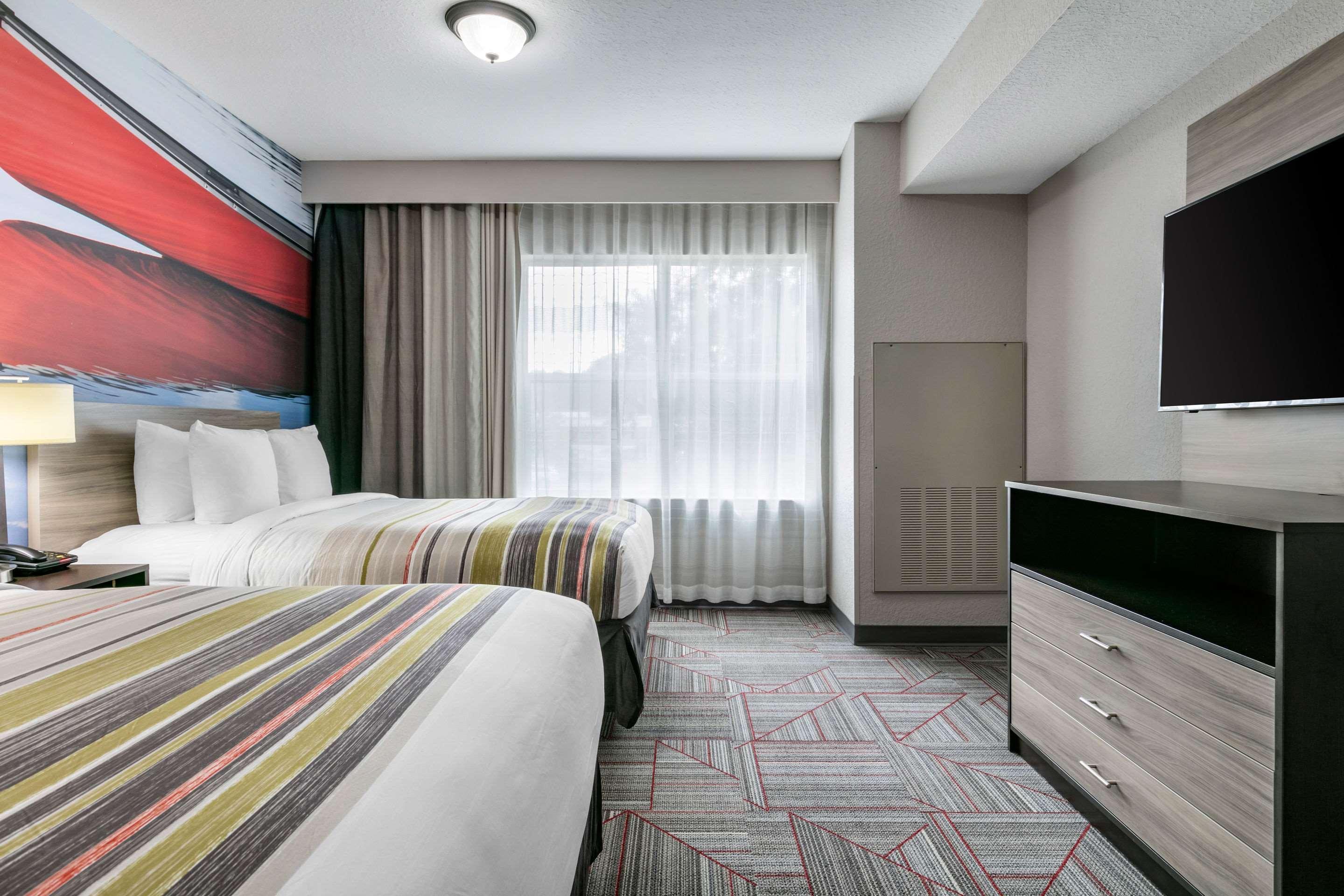 מלון Clarion Pointe Columbus-Bradley Park מראה חיצוני תמונה