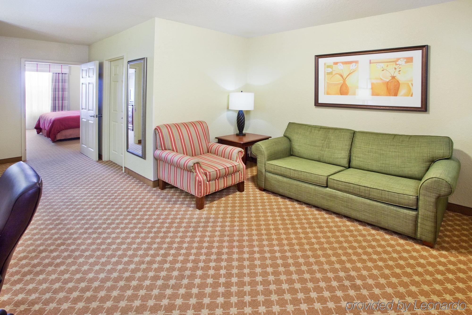 מלון Clarion Pointe Columbus-Bradley Park מראה חיצוני תמונה